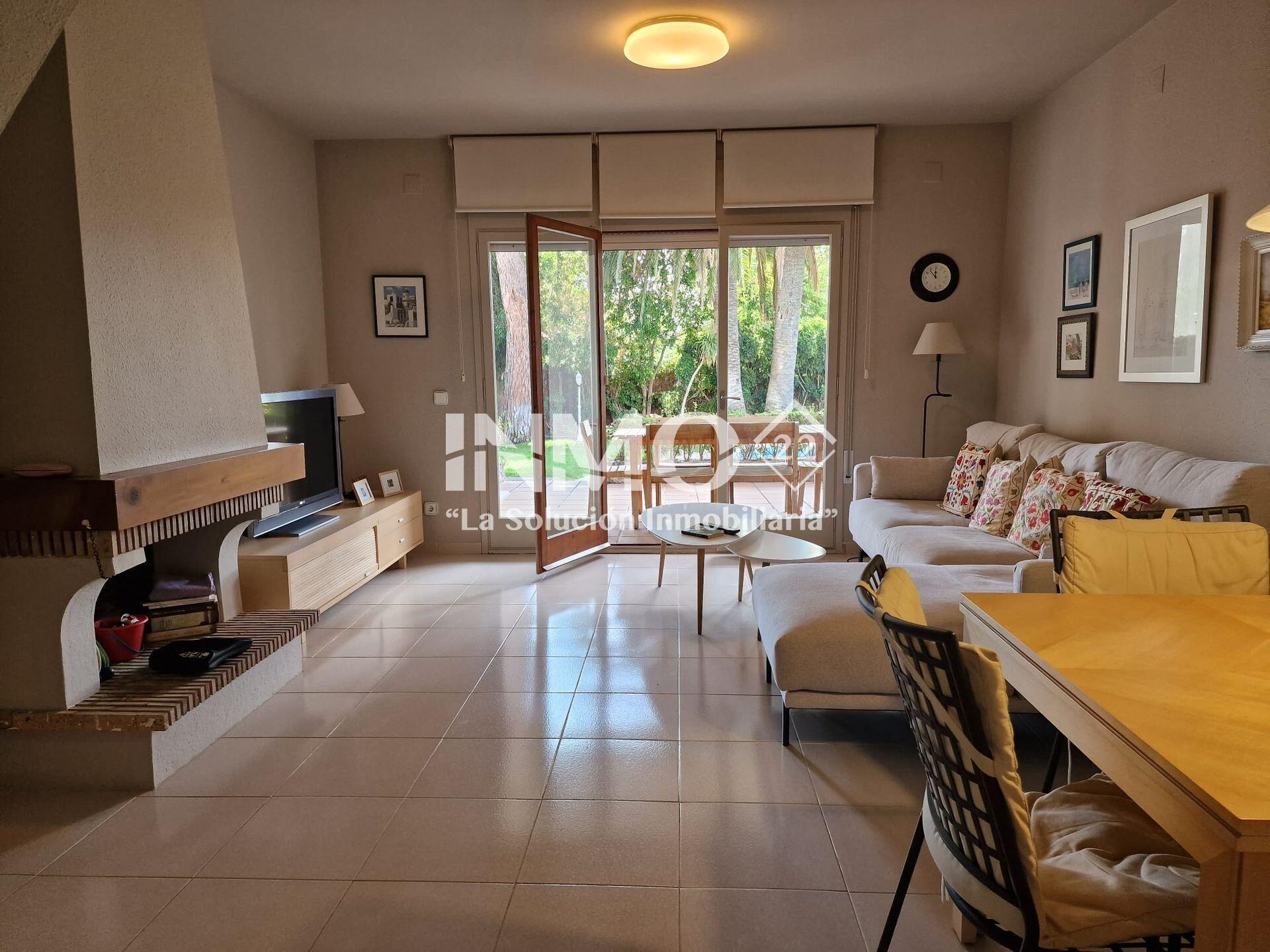 Casa -
                              Cambrils -
                              3 camere -
                              0 persone